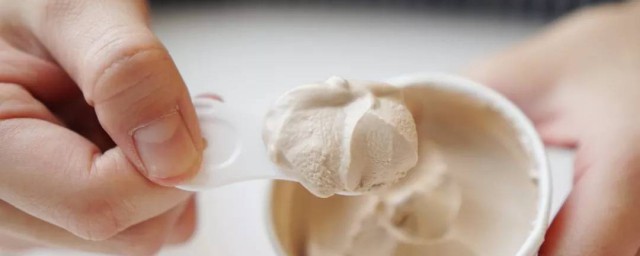 小奶糕雪糕的做法 小奶糕雪糕的做法与次序