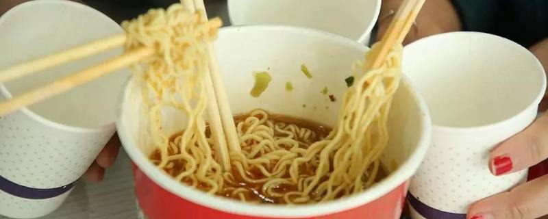 泡面桶能放微波炉吗