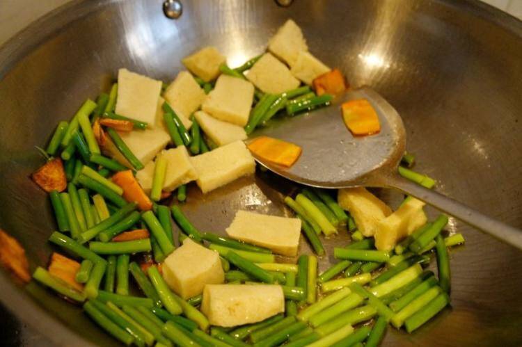 炒冻豆腐怎么做好吃