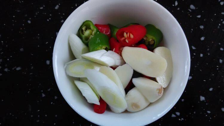 炒包菜丝怎么做好吃