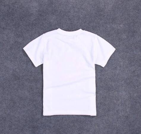 用84洗白色衣服怎么洗