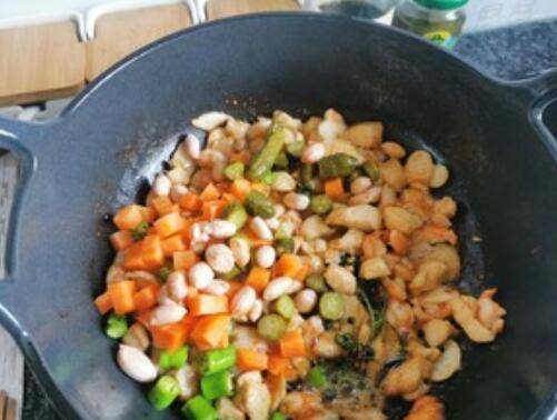 鸡尾虾仁怎么炒好吃
