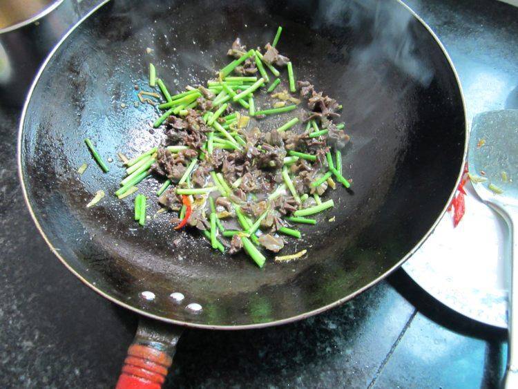 怎么炒鸭珍