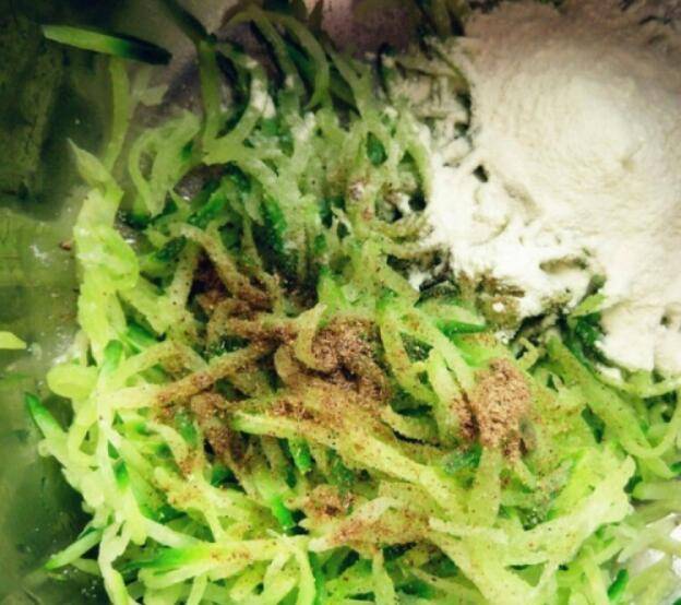 萝卜丝丸子怎么做松软好吃