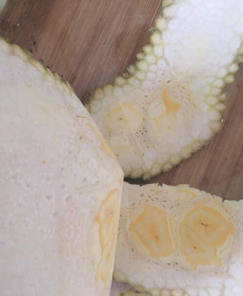 菠萝蜜怎么剥不粘手