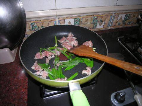 凤尾菇怎么炒好吃