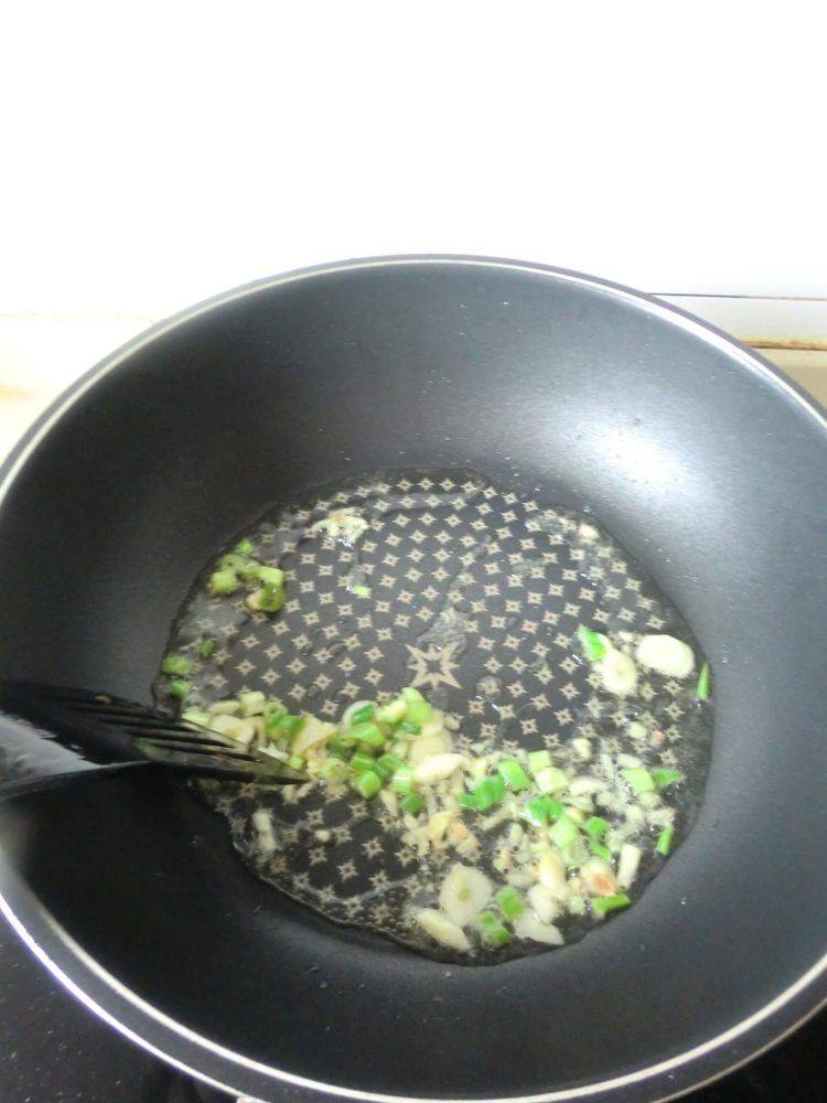 粉条炒肉怎么做