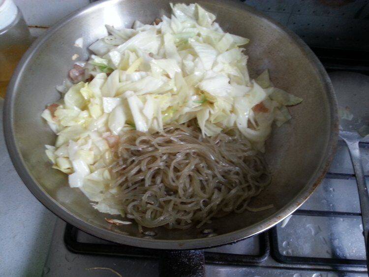 粉条炒白菜怎么做