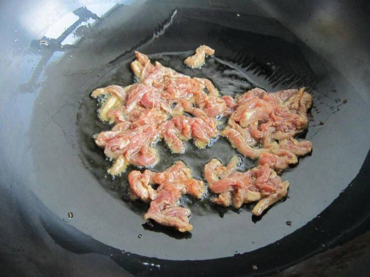 豆芽炒肉怎么做好吃