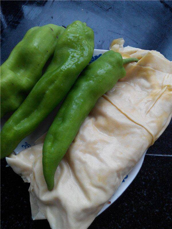 豆皮炒尖椒怎么做好吃
