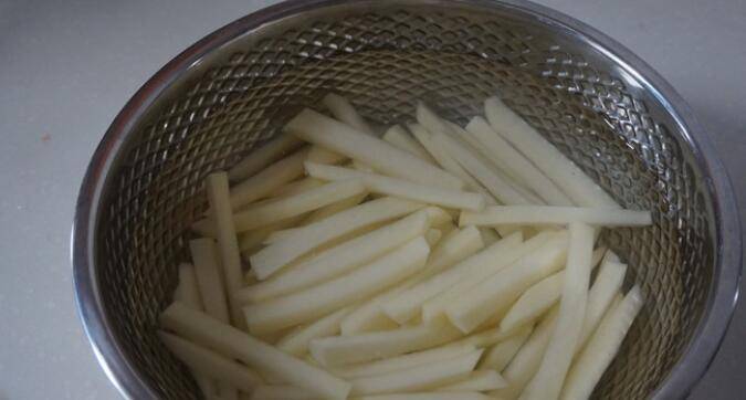 怎么炒土豆条好吃