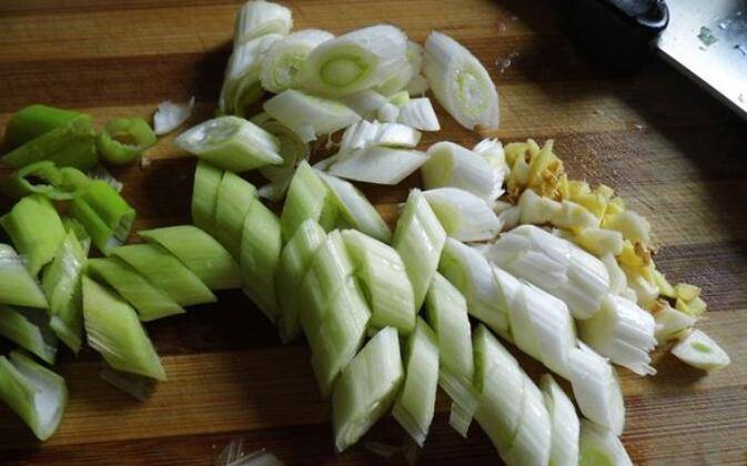 宫保鸡丁家常做法