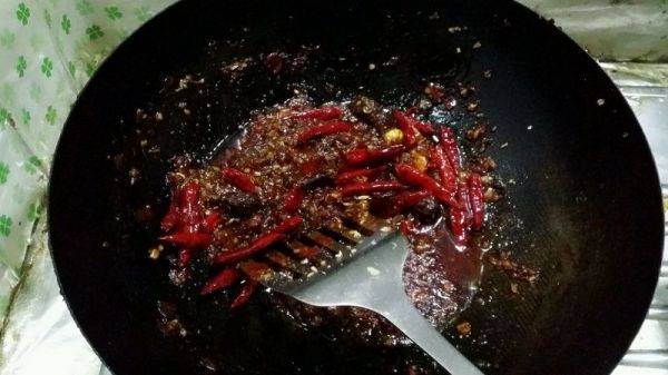 麻辣汤底怎么调