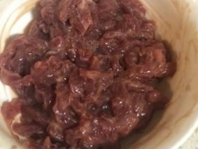 牛柳搭配什么蔬菜炒