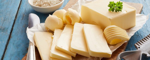 黄油打发加蛋液后变豆腐渣怎么办 黄油打发加蛋液后变豆腐渣应该怎么办