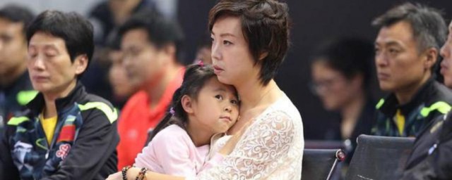 邓亚萍老公叫什么名字 邓亚萍简介