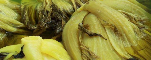 酸菜炒蚕豆的做法 酸菜炒蚕豆如何做