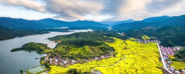 鱼米乡的意思 鱼米乡什么意思