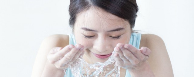 脸怎么清洗才能干净 怎么把脸洗干净
