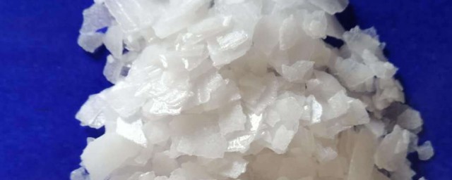 氢氧化钠与水反应放热还是吸热 关于氢氧化钠与水反应放热还是吸热的回答