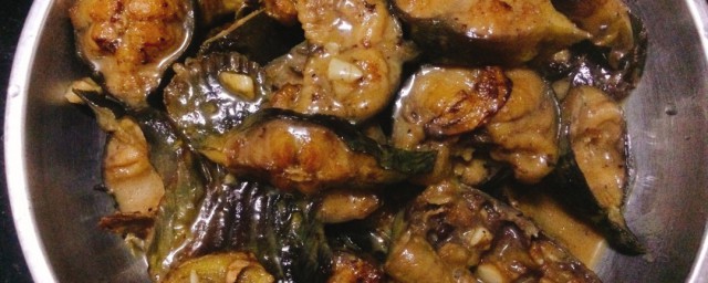 干锅鲶鱼怎么做好吃 如何在家做干锅鲶鱼好吃