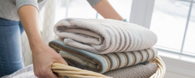 衣服收纳方式 衣服收纳技巧是什么