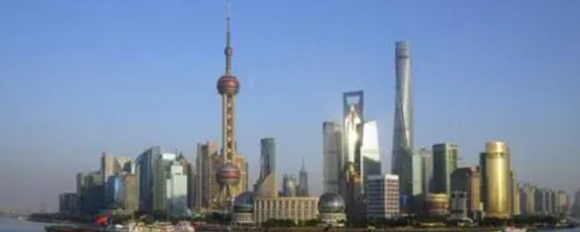 东方明珠在浦东还是浦西 东方明珠在哪里