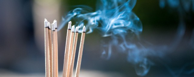 嘛咪嘛咪哄什么意思 怎么理解嘛咪嘛咪哄的意思