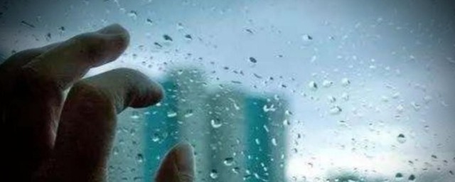 窗外的雨滴答我的心乱如麻是什么歌 窗外的雨滴答我的心乱如麻歌曲简介