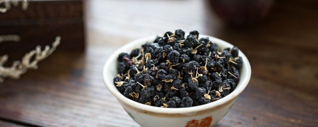 怎样分辨黑枸杞 正品黑枸杞的特点
