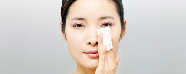 卸妆啫喱如何使用 卸妆啫喱的用法