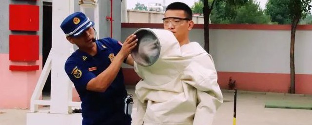 脱卸个人防护装备的正确顺序是 脱卸个人防护装备的顺序是什么样的