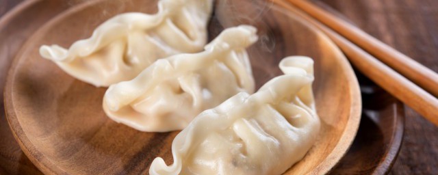 正方形饺皮饺子的包法 正方形饺皮饺子做法