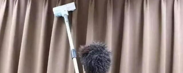 窗帘不拆如何清洗小窍门 窗帘不拆怎么清洗