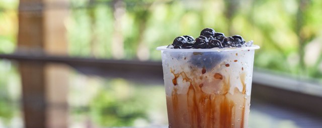 塑料奶茶杯的废物利用 如何把奶茶杯变废为宝