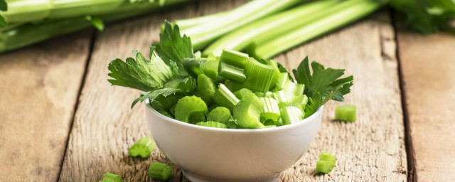 芹菜猪肉包子馅的做法 芹菜猪肉包子馅如何做