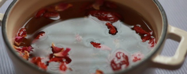 美容养颜茶家常自制方法 美容养颜茶的家常自制方法