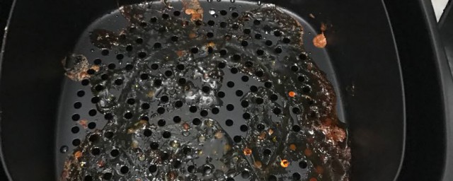 空气炸锅里可以放锡纸吗 空气炸锅里可不可以放锡纸