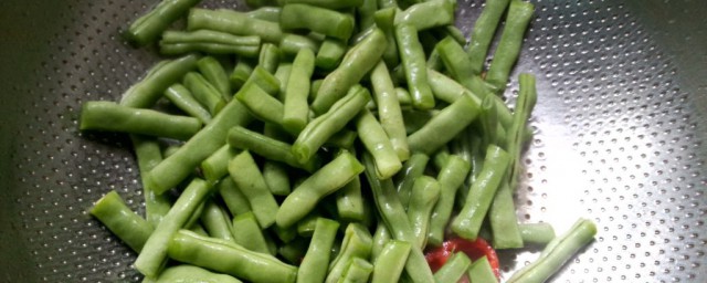 炒四季豆要过水吗 炒四季豆要不要过水