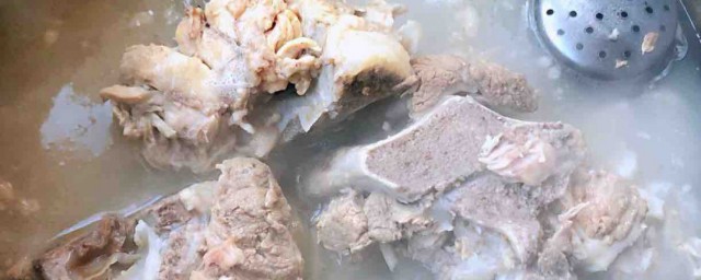 排骨煮了20分钟熟了吗 排骨煮了20分钟是不是熟了
