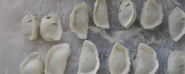 水饺冻成一坨怎样进行解冻 水饺冻成一坨解冻要领