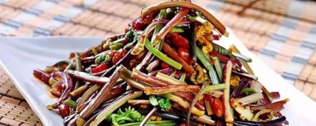 蕨菜在什么情况下吃了会中毒 食用蕨菜的忌讳