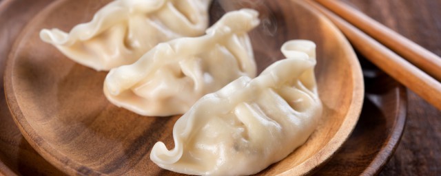 包饺子的面粉需要用酵母吗 包饺子的面粉需不需要用酵母