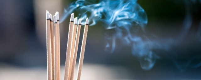 家里不能乱供奉佛像 家里供奉佛像有注意事项