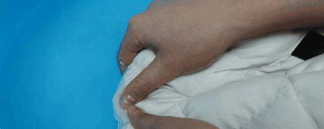 空气洗能洗羽绒服吗 空气洗可以洗羽绒服吗