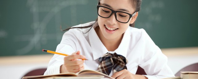 泛滥的意思是什么 泛滥的意思简单介绍