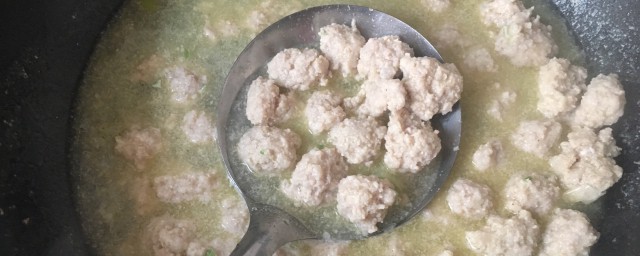 肉丸子汤的家常做法简单 肉丸子汤的家常做法简介