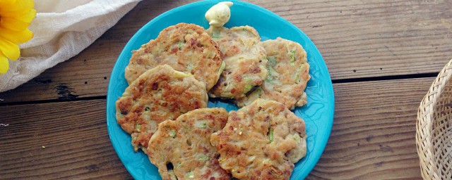 牛肉蔬菜饼的做法 牛肉蔬菜饼的做法是什么