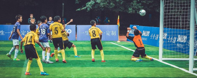足球赛出场为什么牵小朋友 足球赛出场牵小朋友的原因