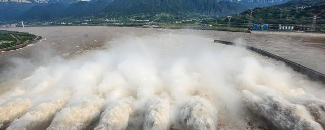 水库泄洪是什么意思 水库泄洪的解释